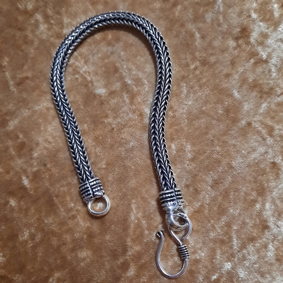 Thick Unisex Serpentine Snake Bracelet - Picture 2 of 16